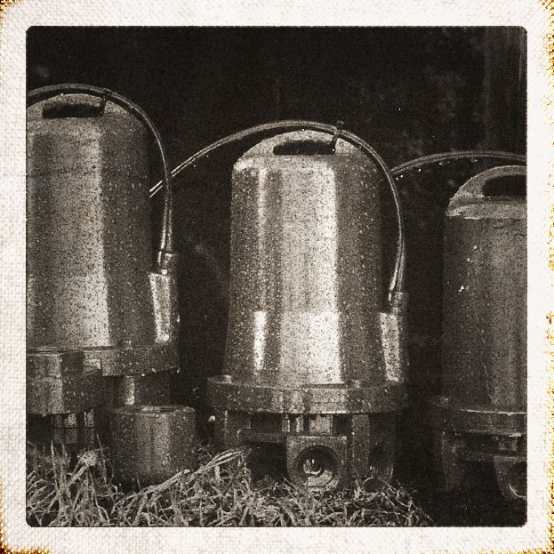 Eletrobombas ALANOL — arquivo histórico